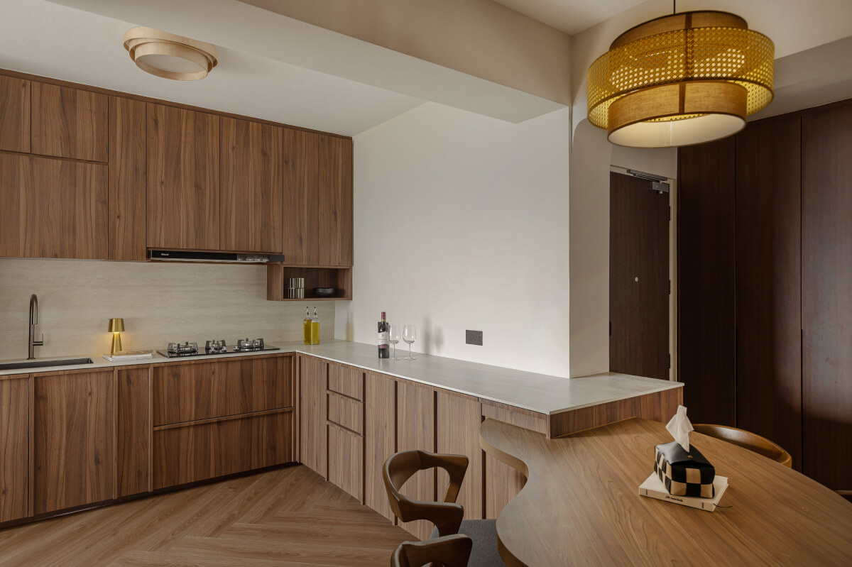 99A Circuit Road-7